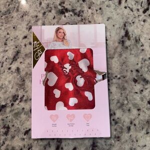 Paris Hilton Satin Pillowcase 2-Pack, Red Hearts, Standard